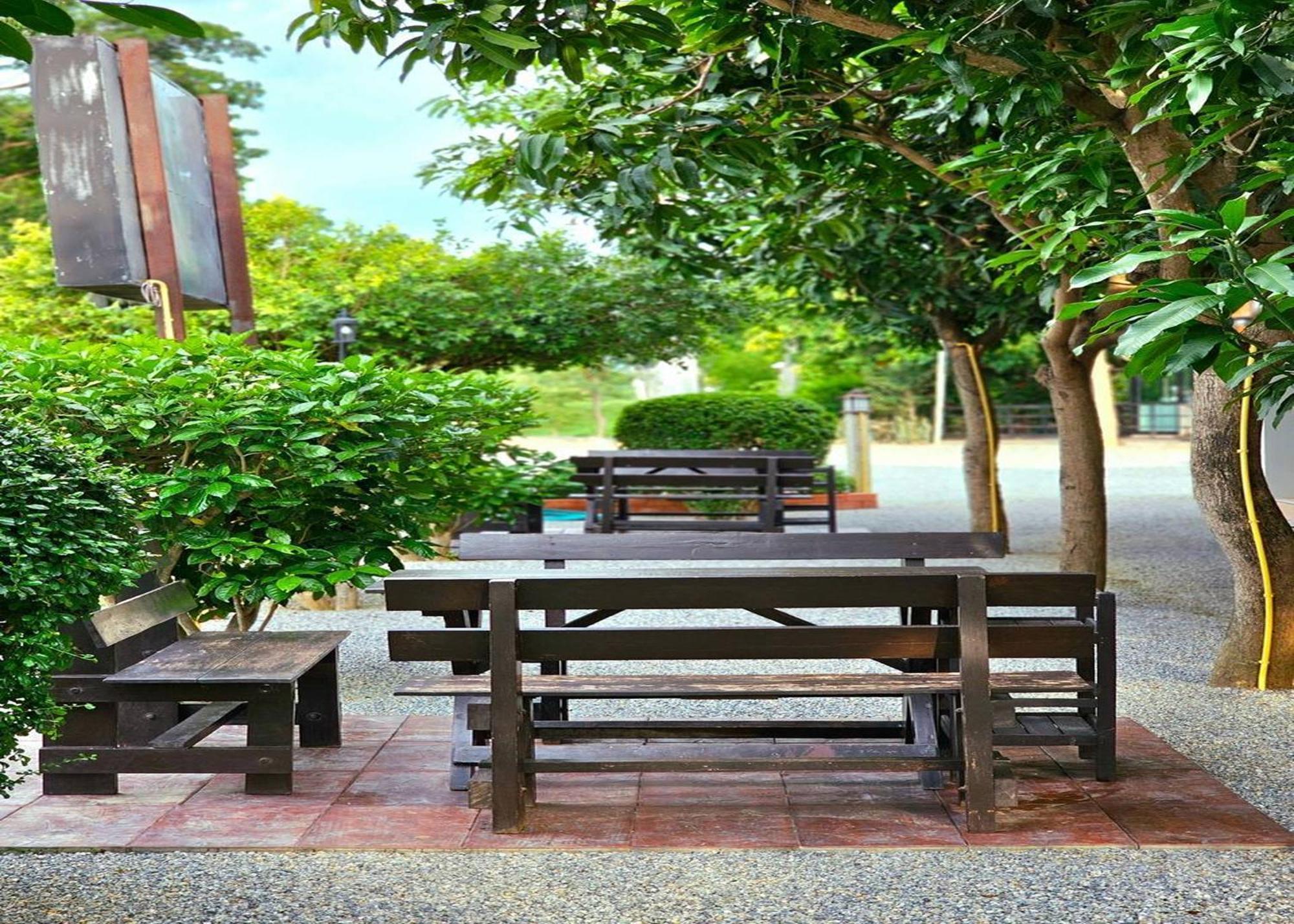 Sanaepatan Home Resort - เสน่ห์ป่าตาล โฮม รีสอร์ต Ban Buak Khang Exterior photo